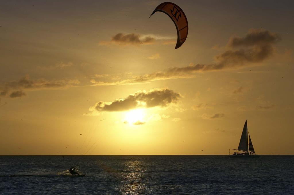 Villa Bougainvillea Aruba, The Tango Suite パームビーチ エクステリア 写真