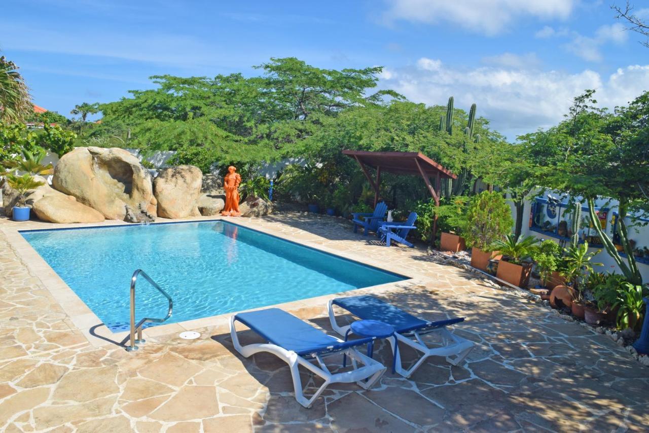 Villa Bougainvillea Aruba, The Tango Suite パームビーチ エクステリア 写真